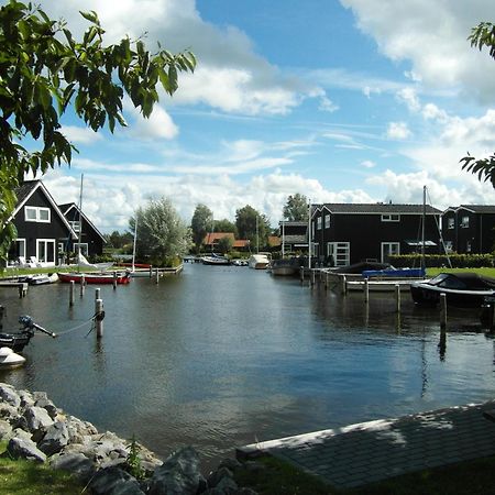 Waterpark Oan 'E Poel Bij Sneekermeer Терхерне Экстерьер фото