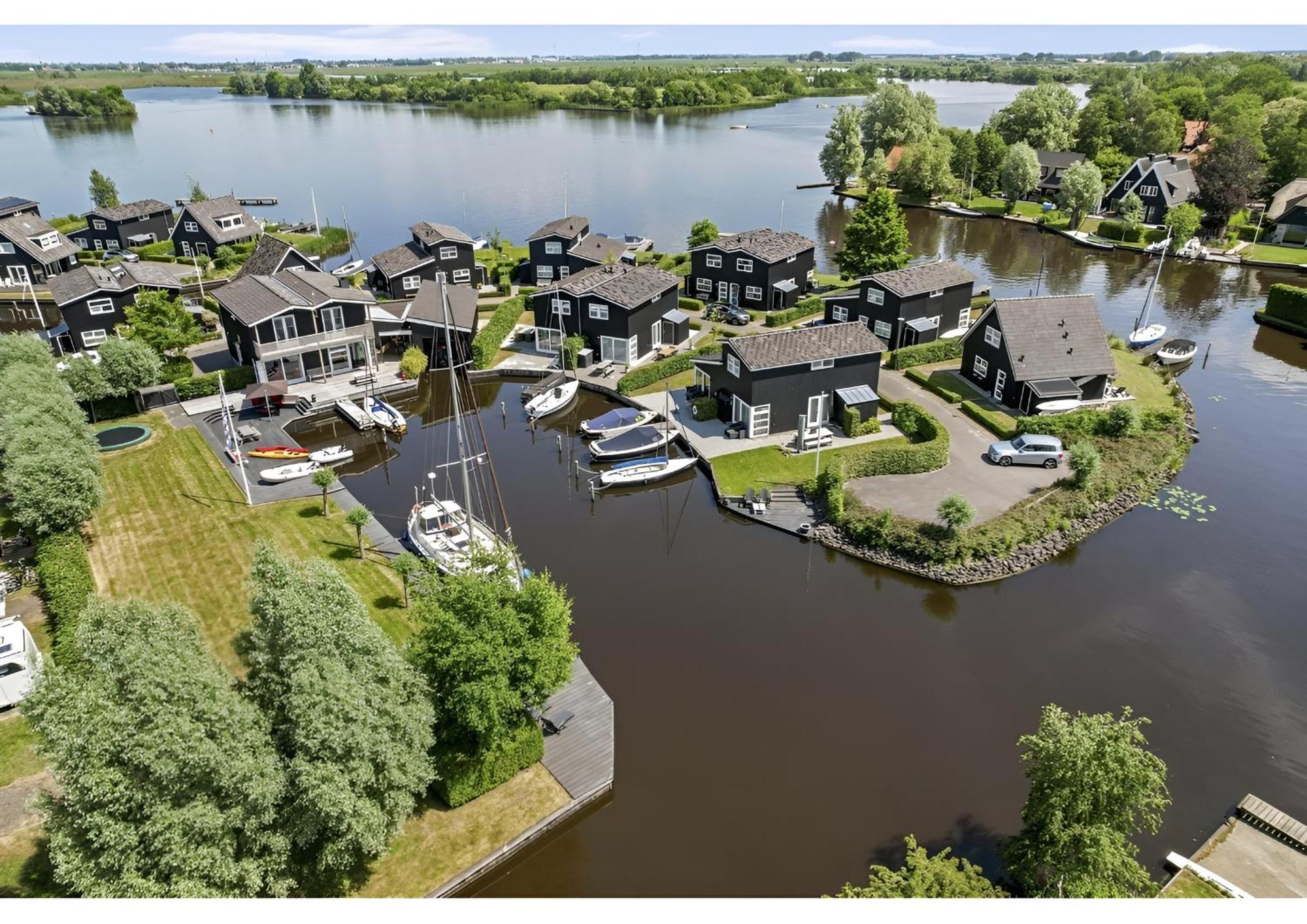 Waterpark Oan 'E Poel Bij Sneekermeer Терхерне Экстерьер фото