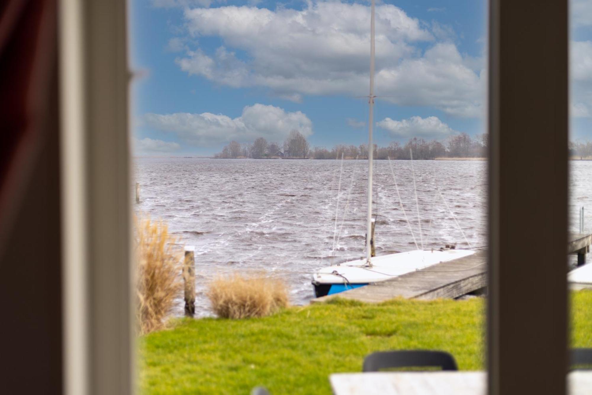 Waterpark Oan 'E Poel Bij Sneekermeer Терхерне Экстерьер фото