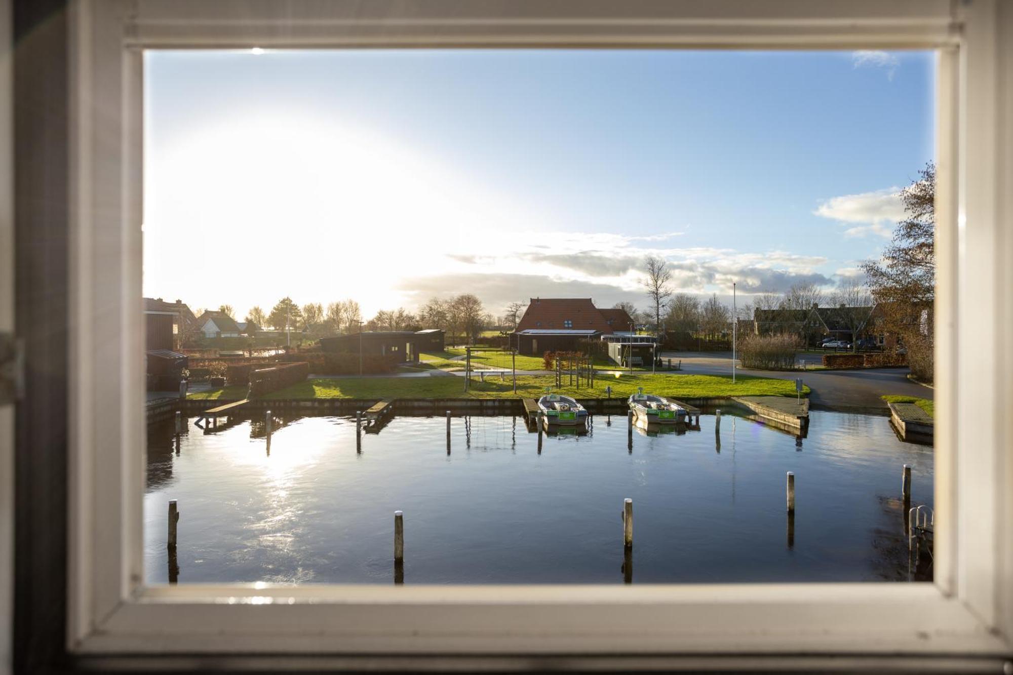 Waterpark Oan 'E Poel Bij Sneekermeer Терхерне Экстерьер фото